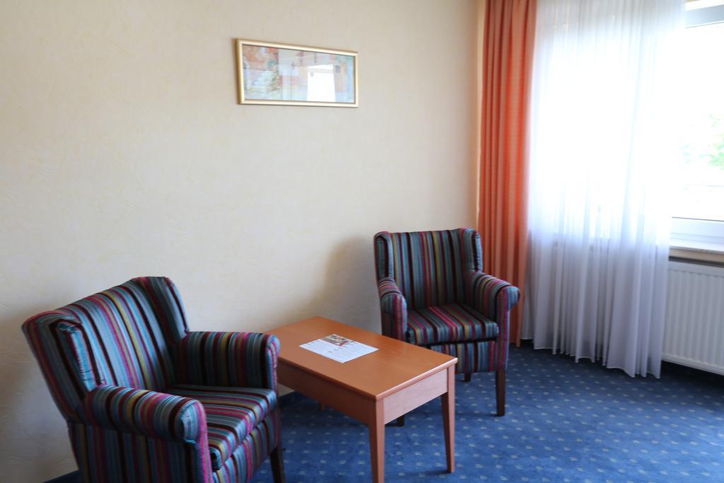 Hotel Aennchen Бад-Нойенар-Арвайлер Экстерьер фото